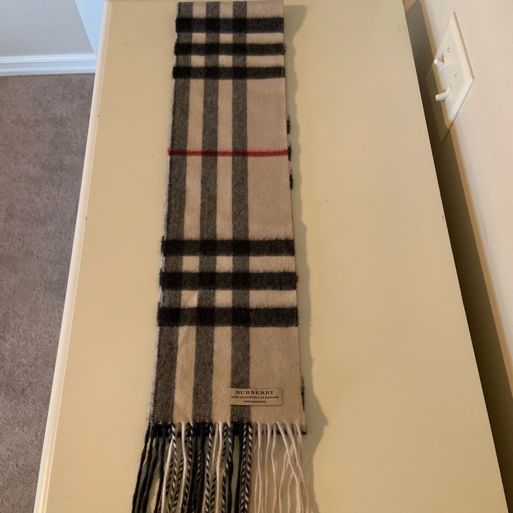 Burberry scarf